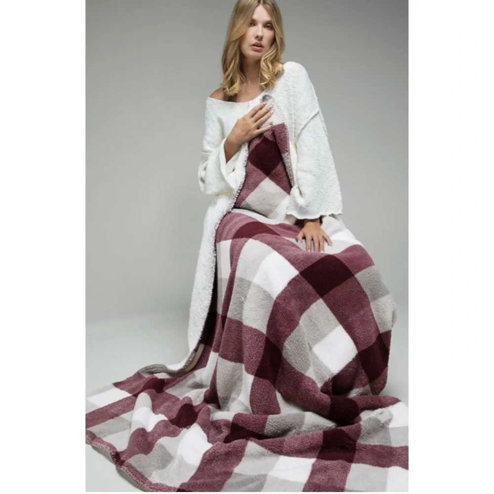 Plaid sherpa throw blanket berry red